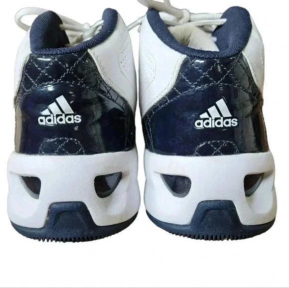 Men's Adidas True Team Mid Basketball Shoe - Picture 6 of 8